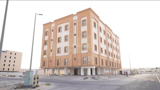 5 Bedroom Residential Building for Sale in Al Nasriyah, Dammam - Residential apartment with 6 rooms for sale in An Naseeriya, Dammam