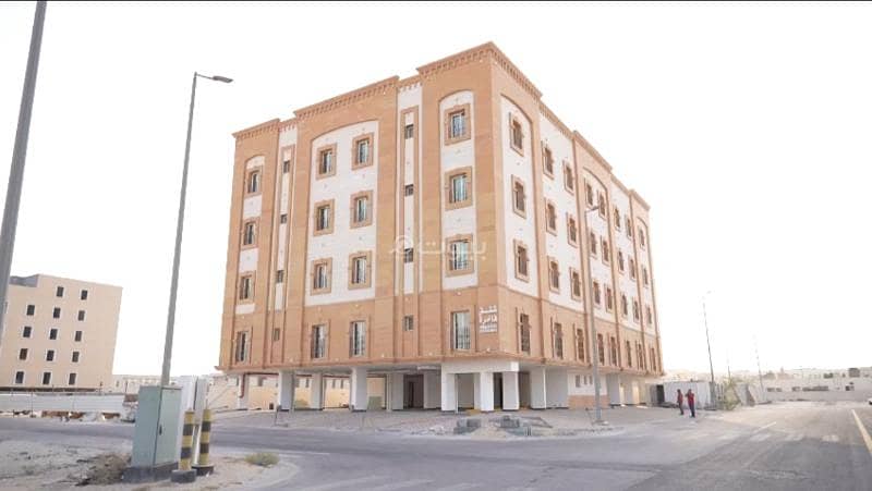 Residential apartment with 6 rooms for sale in An Naseeriya, Dammam