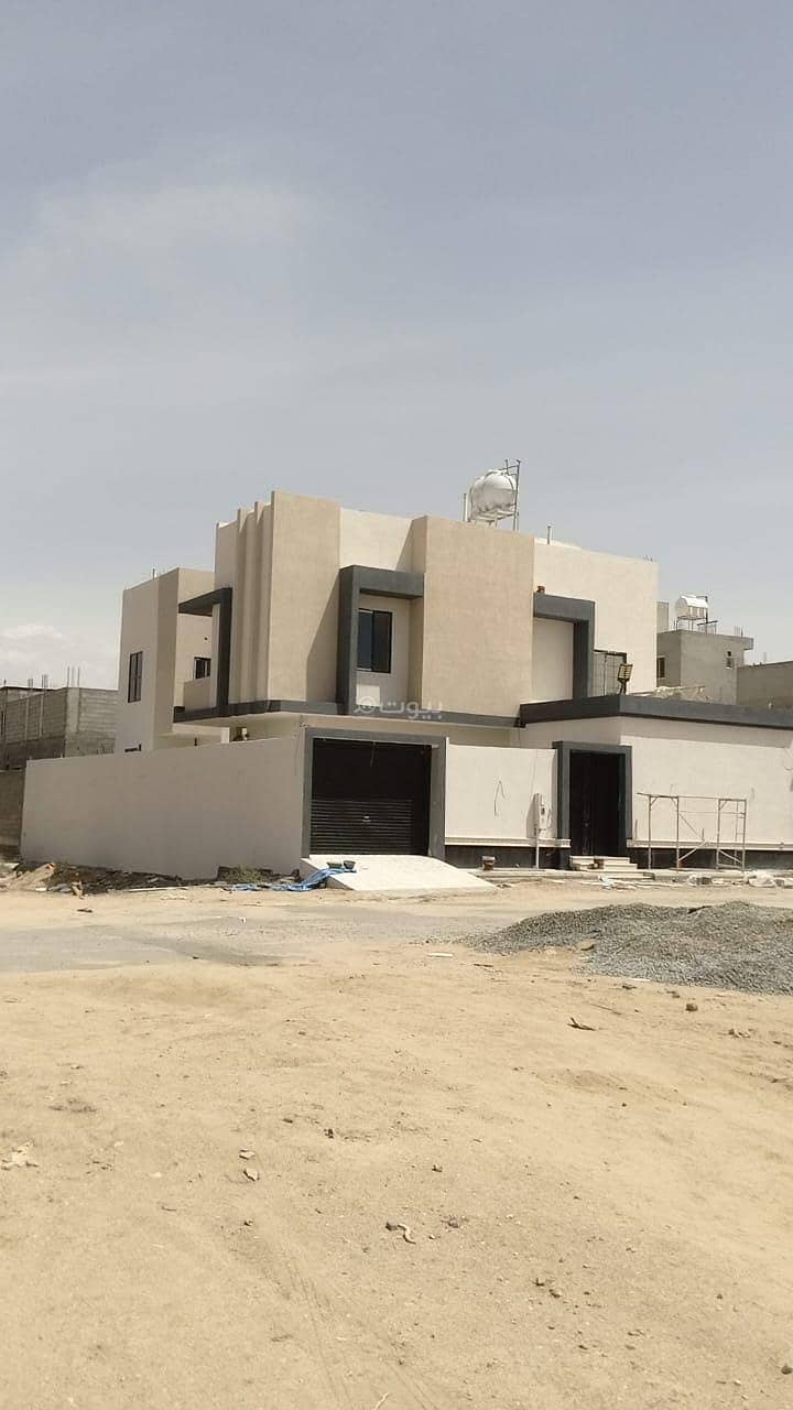 Villa For Sale in  Dahiyat AI Iskan, Taif