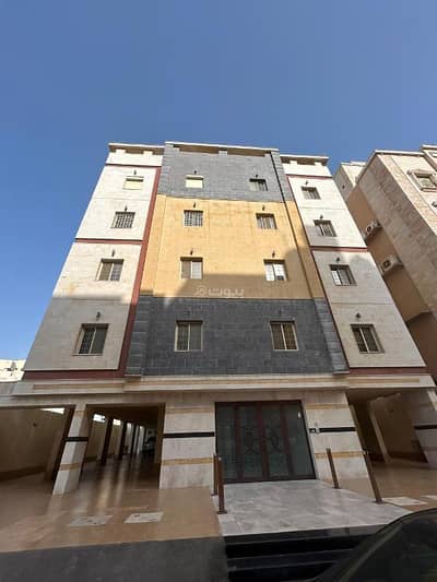 5 Bedroom Flat for Rent in North Jeddah, Jeddah - 3 bedroom apartment with 2 sitting rooms and a living room for rent in Rayan, Jeddah