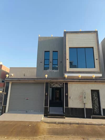 5 Bedroom Villa for Sale in North Jeddah, Jeddah - Villa For Sale in Al Salehiyah, North Jeddah