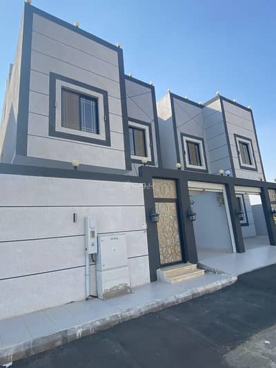 5 Bedroom Villa for Sale in South Jeddah, Jeddah - Villa for Sale in Al Frosyah, South Jeddah