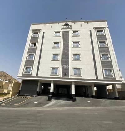 3 Bedroom Flat for Sale in King Fahd, Makkah - Apartment For Sale in King Fahd, Makkah