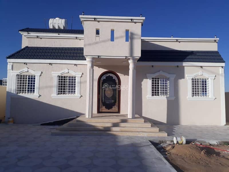 Floor for sale in Al Shorfa, Najran Floor for sale in Al Shorfa, Najran