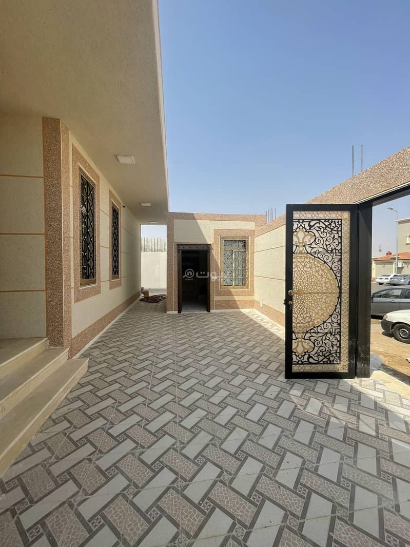 دور للبيع حي الريان تبوك دور للبيع حي الريان تبوك