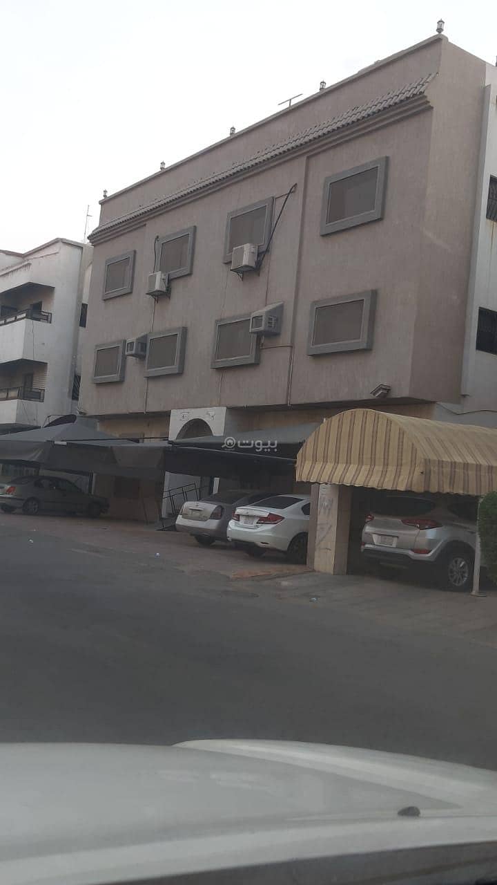 Residential building for sale in Al-Safa district, north of Jeddah | 575 sqm