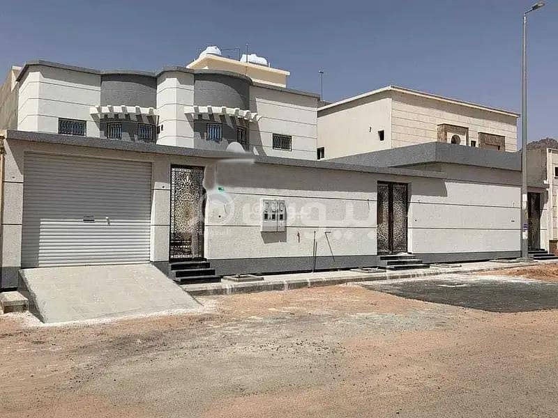فيلا | دورين وشقة للبيع في الرصف، حائل فيلا | دورين وشقة للبيع في الرصف، حائل