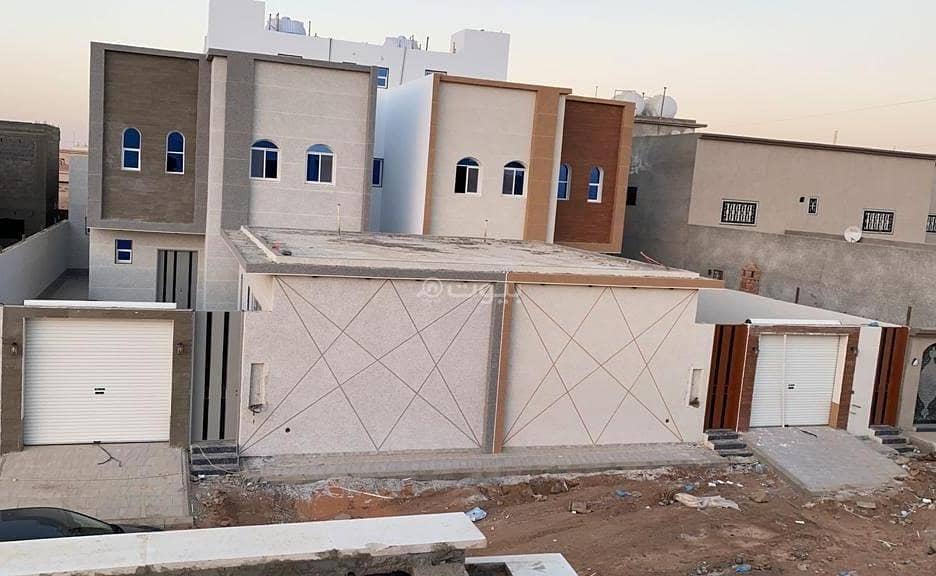 فيلتين متجاورتين للبيع في الأوامر السامية حائل فيلتين متجاورتين للبيع في الأوامر السامية حائل