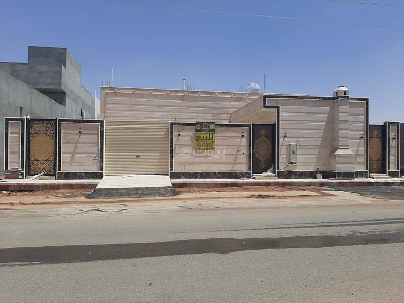 Floor Established Two Apartments With A Annex For Sale In Al Nafl, Hail Floor Established Two Apartments With A Annex For Sale In Al Nafl, Hail