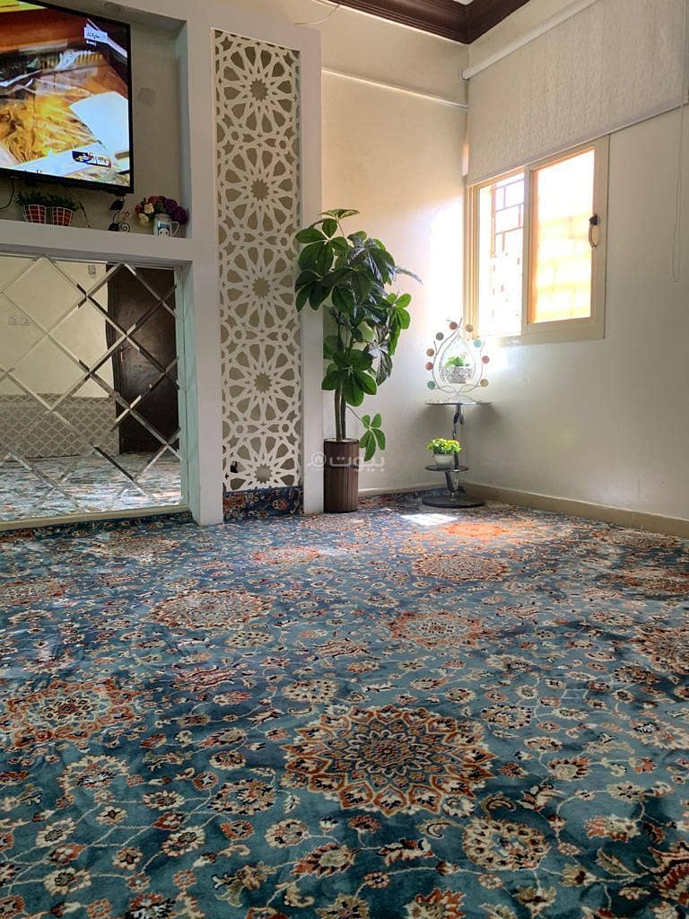 شقة أرضية للبيع بالياسمين حائل شقة أرضية للبيع بالياسمين حائل