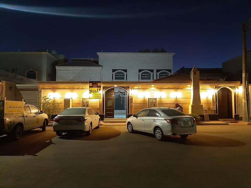 Villa floor and 2 apartments for sale in Al Khuzama, Hail Villa floor and 2 apartments for sale in Al Khuzama, Hail