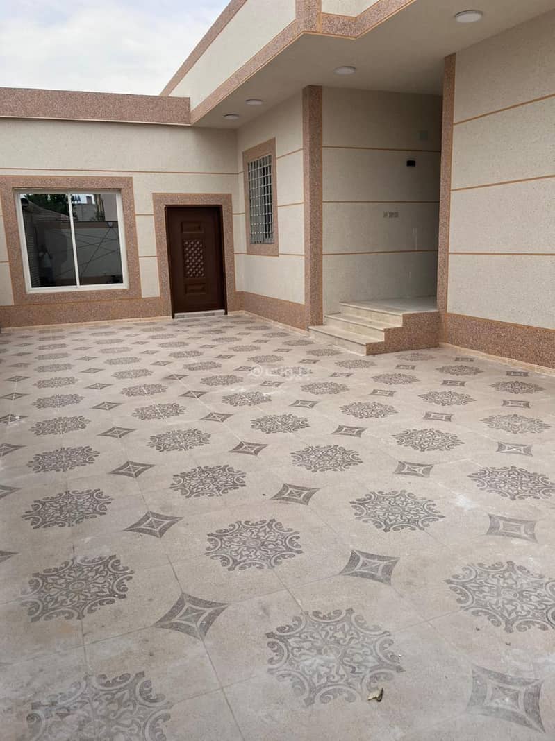 Floor in Al Rayyan 4 bedrooms 1280000 SAR - 87496202 Floor in Al Rayyan 4 bedrooms 1280000 SAR - 87496202