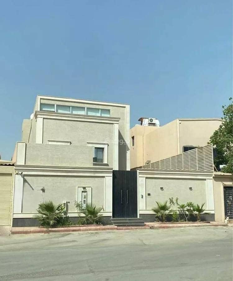 Villa for sale in King Abdulaziz District, East Riyadh