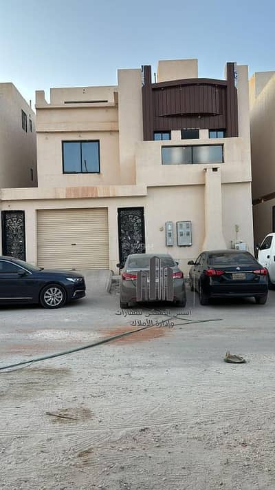 5 Bedroom Villa for Sale in East Riyadh, Riyadh - Villa for sale in Al Rimal, East Riyadh