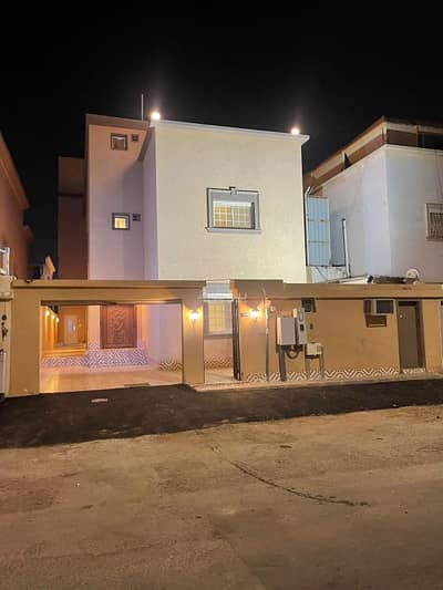 7 Bedroom Villa for Rent in North Jeddah, Jeddah - Duplex Villa for Rent in Al Basateen, North Jeddah