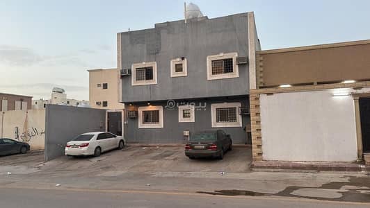 2 Bedroom Residential Building for Sale in East Riyadh, Riyadh - Building for Sale in Al Janadriyah, East Riyadh