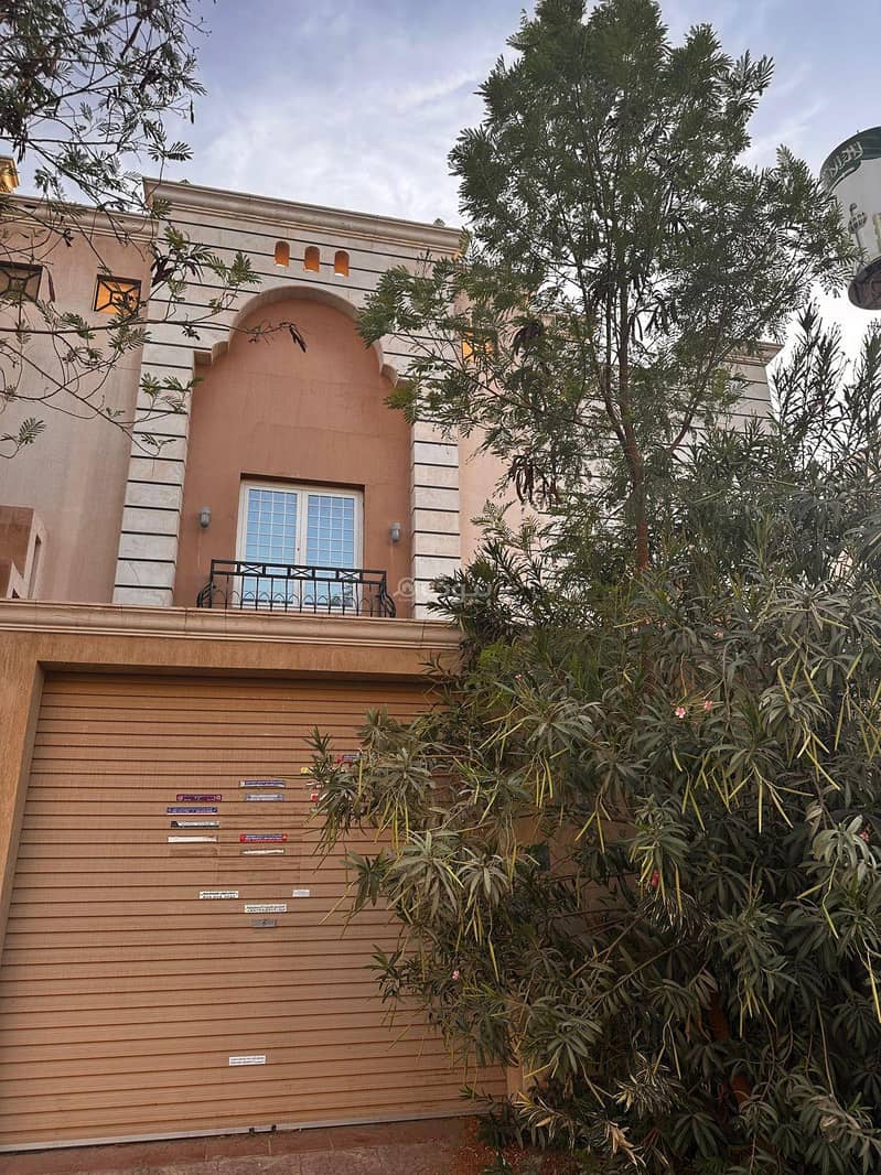 Villa for sale in Al Falah district, north Jeddah