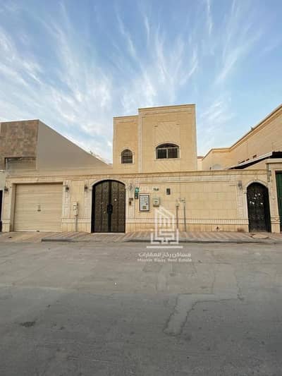 9 Bedroom Villa for Sale in East Riyadh, Riyadh - Duplex villa for sale - Al Fayhaa neighborhood