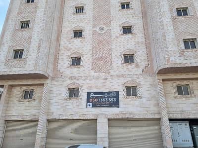 Commercial Building for Sale in Al Jumum - Commercial and residential building for sale in Al-Nawaria neighborhood in Mecca on the main road to Medina