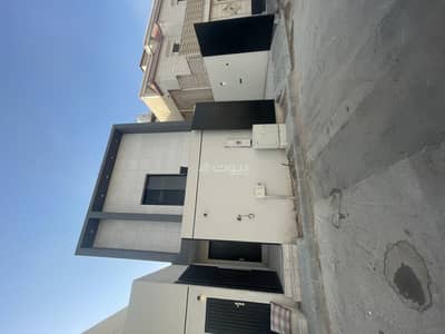 5 Bedroom Villa for Sale in North Riyadh, Riyadh - Villa For Sale in Al Yasmin, North Riyadh