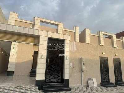 6 Bedroom Floor for Sale in North Jeddah, Jeddah - Round - Jeddah - Riyadh