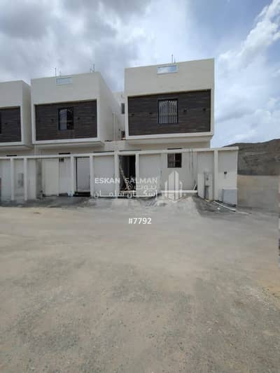 6 Bedroom Villa for Sale in Al Qashashia Al Jadid, Makkah - Villa - Mecca - Al Qashashiyah Al Jadid (Crown Prince 8)