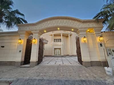 11 Bedroom Villa for Sale in North Riyadh, Riyadh - Luxurious new and furnished palace for sale