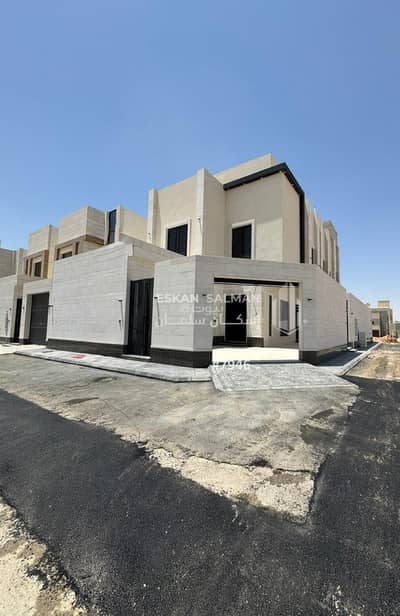 5 Bedroom Floor for Sale in East Riyadh, Riyadh - Floor for sale in  Al Bayan Neighborhood, East Riyadh