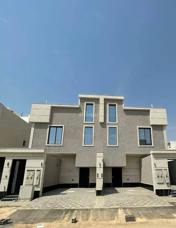 Independent duplex villa for sale in Al-Qadisiyah neighborhood