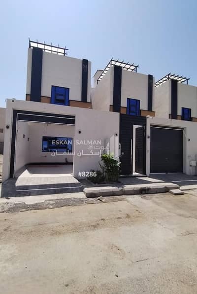 6 Bedroom Villa for Sale in Al Difa, Madina - Villa - Madinah - Al Difa (Al Baidaa in Abiyar Ali from the land of defense)