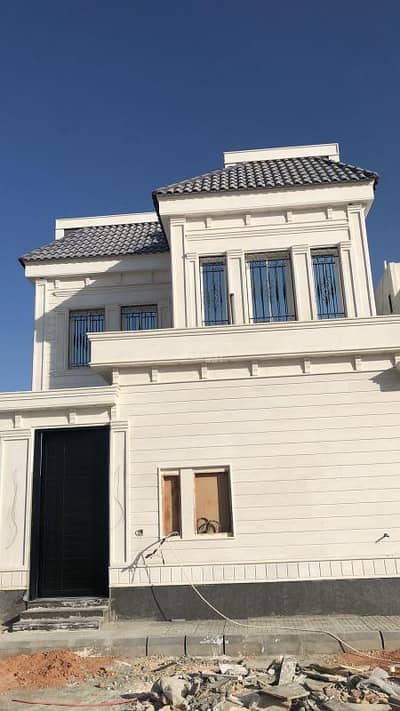 6 Bedroom Villa for Sale in East Riyadh, Riyadh - 6 Bedrooms Villa For Sale in Al Janadriyah, Riyadh