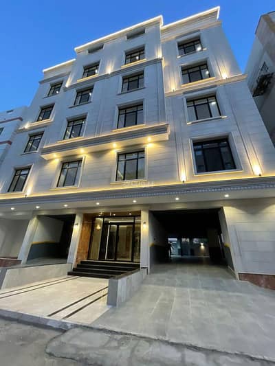 6 Bedroom Apartment for Sale in Al Shawqiyyah, Makkah - A 6-room owned apartment located 4.5 km away from the Grand Mosque