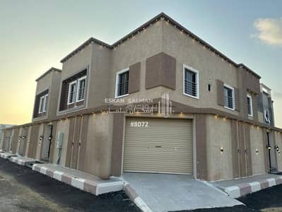 8 Bedroom Villa for Sale in Ar Rehab 3, Jazan - Villa - Jazan - Al Suwais / Al Rehab