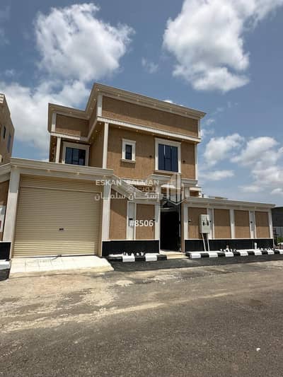 8 Bedroom Villa for Sale in Al Nuzhah, Abu Arish - Villa - Abu Arish - Qunbura district (Al-Nuzha)