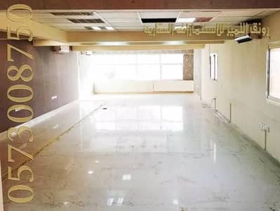 Office for Rent in North Riyadh, Riyadh - Commercial office for rent on Abu Bakr Al-Siddiq Al-Farai Street, Al-Musayyif District, Riyadh