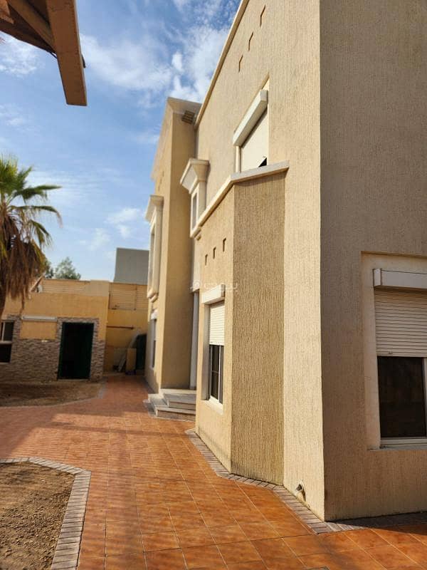 Villa For Sale in Qurtubah, East Riyadh