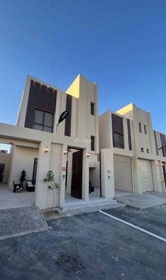 3 Bedroom Floor for Sale in South Riyadh, Riyadh - Floor for sale in Badr, South Riyadh