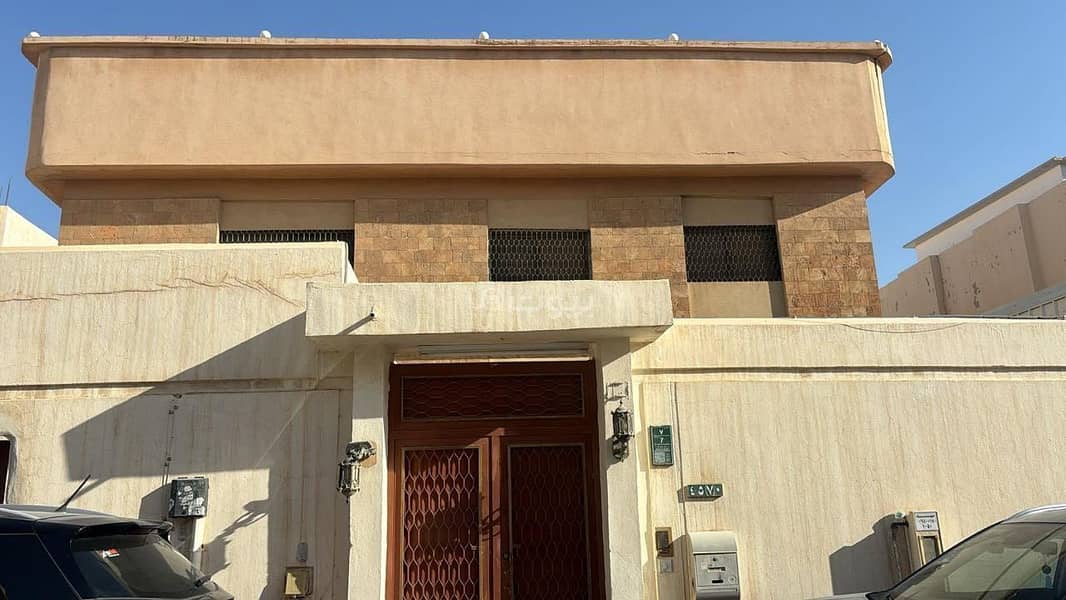 Villa for sale in Al Suwaidi, West Riyadh