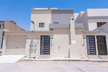 5 Bedroom Villa for Sale in West Riyadh, Riyadh - Villa for Sale in Al Mahdiyah, West Riyadh