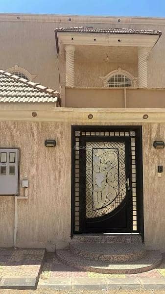 7 Bedroom Villa for Sale in Al Khalidiyyah, Unayzah - Villa For Sale in Al Khalidiyyah, Unayzah