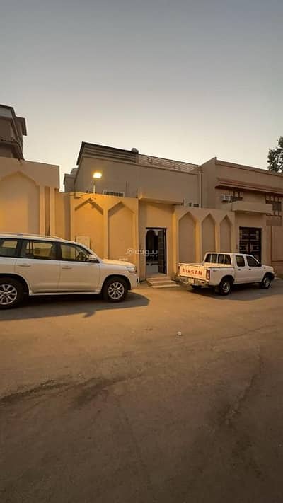 3 Bedroom Villa for Sale in West Riyadh, Riyadh - Two-storey detached villa for sale in Al Aridja, Riyadh