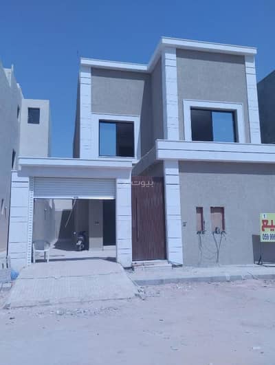 5 Bedroom Villa for Sale in East Riyadh, Riyadh - Villa for sale in Al Qadisiyah, east of Riyadh