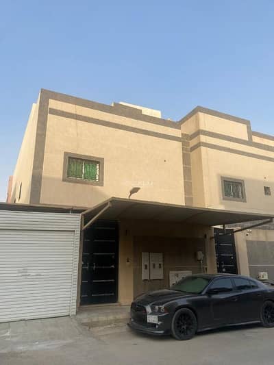 10 Bedroom Villa for Sale in North Riyadh, Riyadh - Villa with 10 bedrooms for sale in Narges, Riyadh