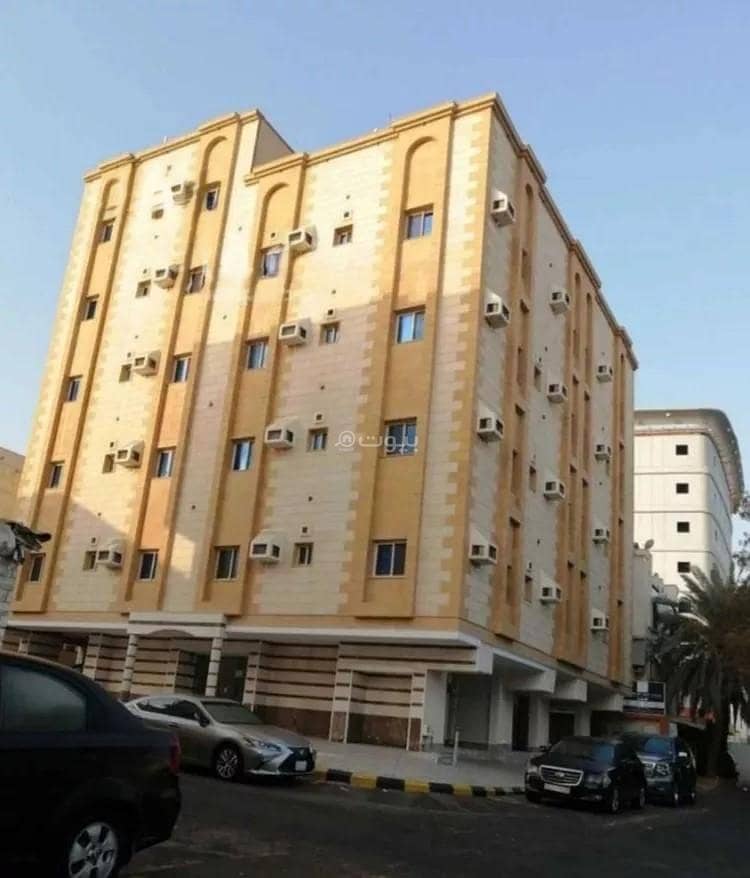 عمارة للبيع في حي السلامة، شمال جدة