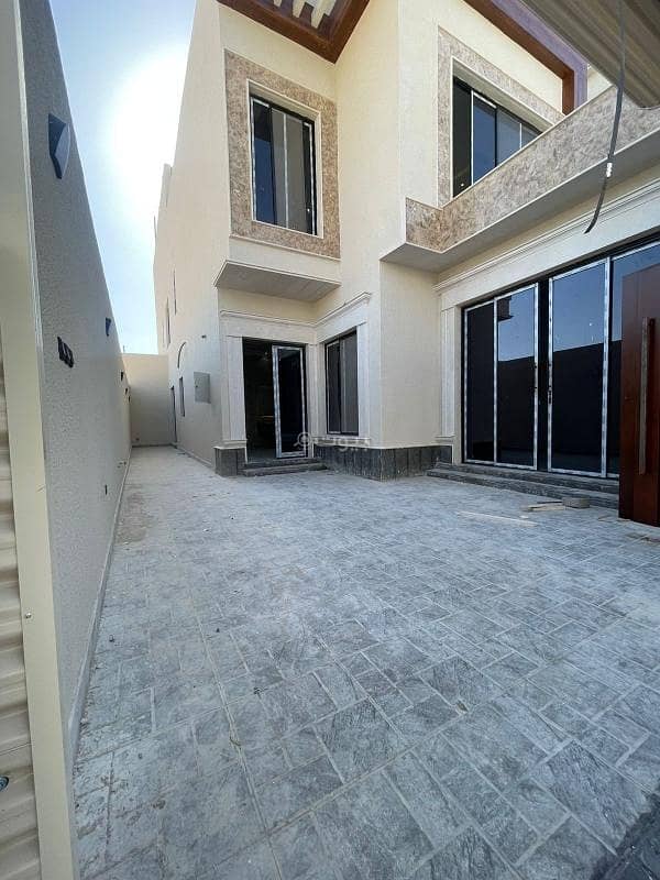 For Sale Duplex Villa in Al Qadisiyah, East Riyadh