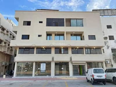 Commercial Building for Sale in Al Amamrah, Dammam - Building for sale on Abdullah bin Abi Talha Street, Al-Amamra neighborhood, Dammam city,