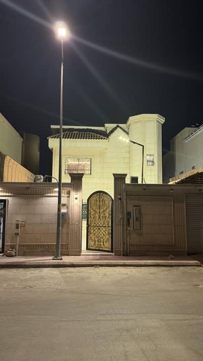 5 Bedroom Villa for Rent in North Riyadh, Riyadh - Villa for rent in 
Al Rabi, North Riyadh