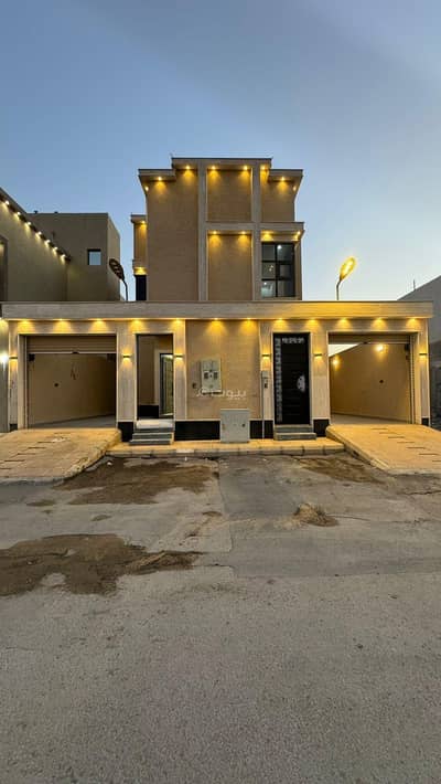 3 Bedroom Floor for Sale in South Riyadh, Riyadh - Floor for sale in 
Badr, South Riyadh