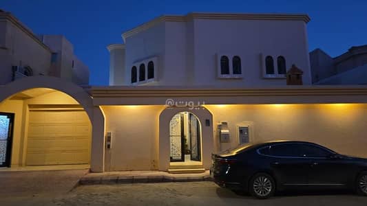 8 Bedroom Villa for Sale in East Riyadh, Riyadh - Villa for sale in 
King Faisal, East Riyadh