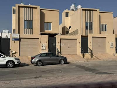 5 Bedroom Floor for Sale in South Riyadh, Riyadh - Apartment with 5 bedrooms for sale in Badr, Riyadh